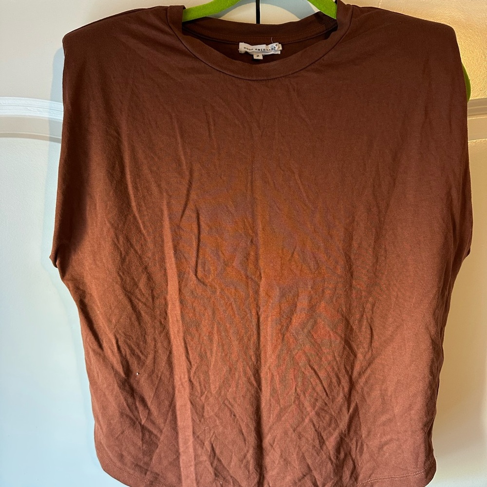 Good American Brown Boxy Muscle Tee medium